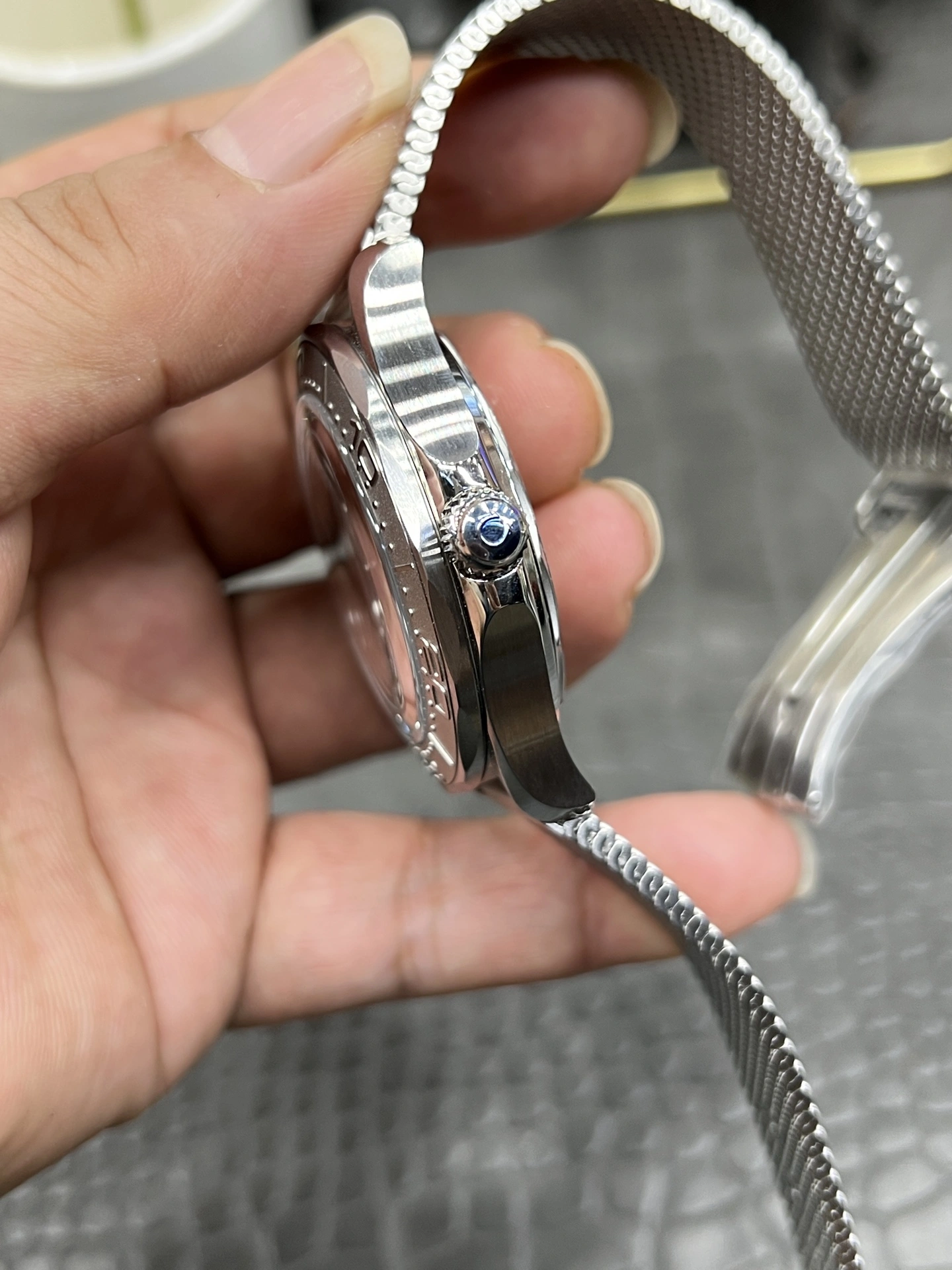 CBD Factory Omega Seamaster Diver 300M 42mm James Bond 60th Anniversary Mesh Bracelet (210.30.42.20.06.002) 1:1 Super Clone – DD8806 Movement SmoothTexture 227